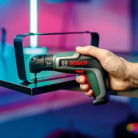 Bosch Powertools Bosch Cordless Screwdriver IXO 7 Set, 3.6V (green/black, Li-Ion battery 2.0Ah)