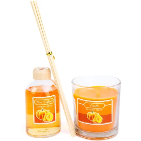 Set Lumanare Parfumata si Difuzor Betisoare Aroma Dovleac 120g + 100ml Portocaliu